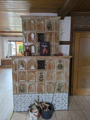 Kachelofen  ( Ofen 2025 ern.)