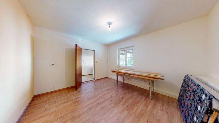 Gewerbeflache-in-Bischofshofen-Fugangerzone-08052025_144449