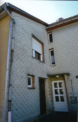 Hauseingang zur OG-Wohnung