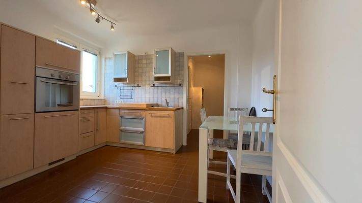 Küche mit Essbereich