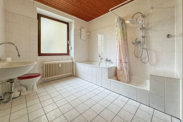 Badezimmer.jpg