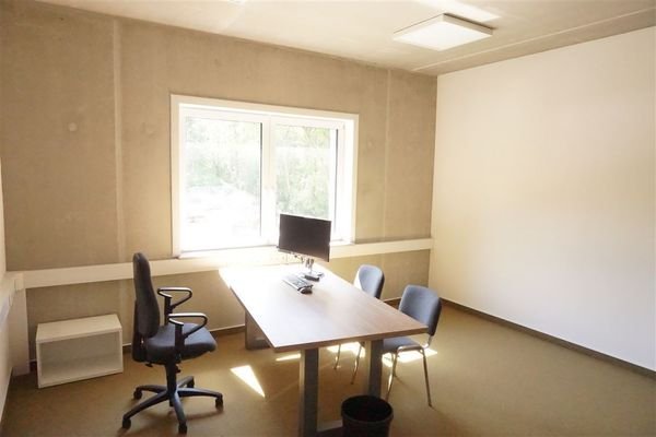 Büro III Bild III