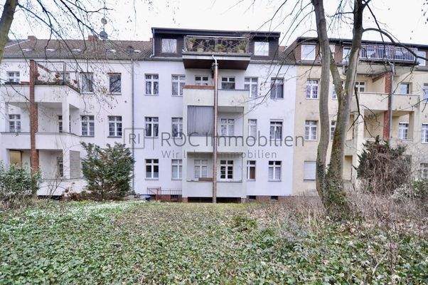 Hausansicht - Garten  III