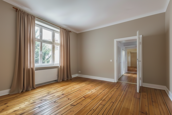 Schlafzimmer hinten - mit KI renoviert