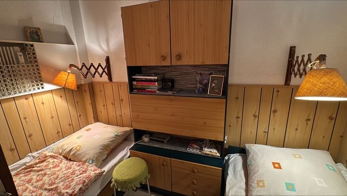 Schlafzimmer 4.jpg