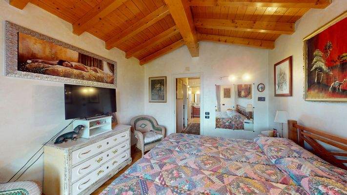 MT-002-195-Villa-singola-vista-lago-Polpenazze-del