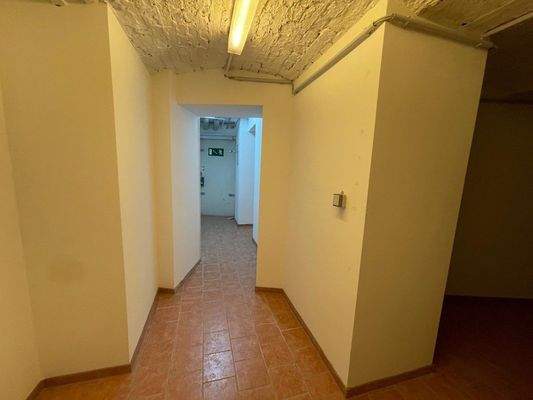 PHOTO-2025-04-07-14-03-58