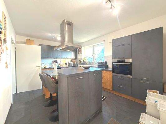 Küche (Einbauküche ist nicht enthalten)
