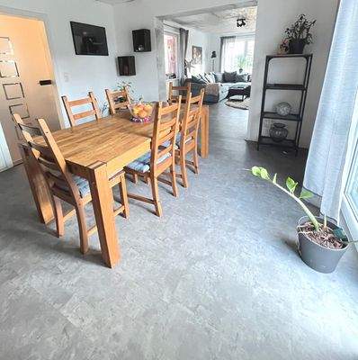 Wohn- und Essbereich