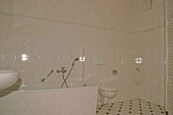 Badezimmer -Beispiel-