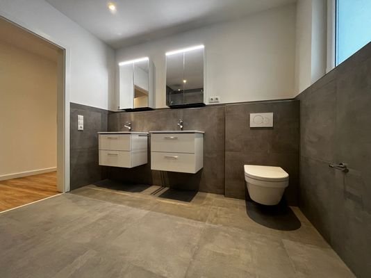 Badezimmer Bild 1