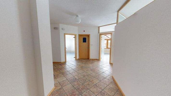 Mietobjekt-in-Völs-am-Schlern-Büro-zur-Miete-Geschäft-zur-Miete-in-Südtirol