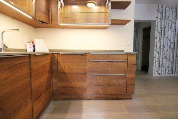 Küche mit Einbauküche