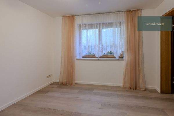 weiteres Zimmer im UG