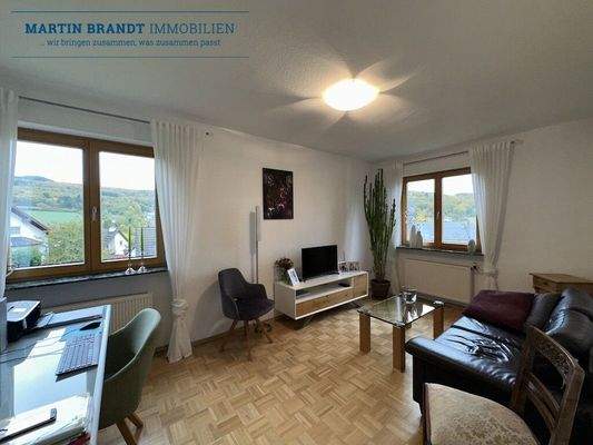 Schlaf- o. Arbeitszimmer EG