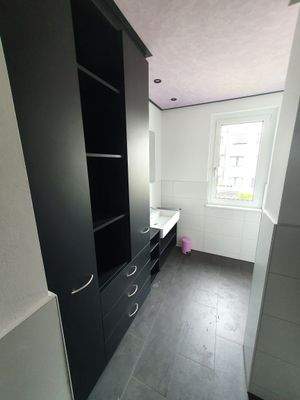 Badezimmer Ansicht 2.jpg