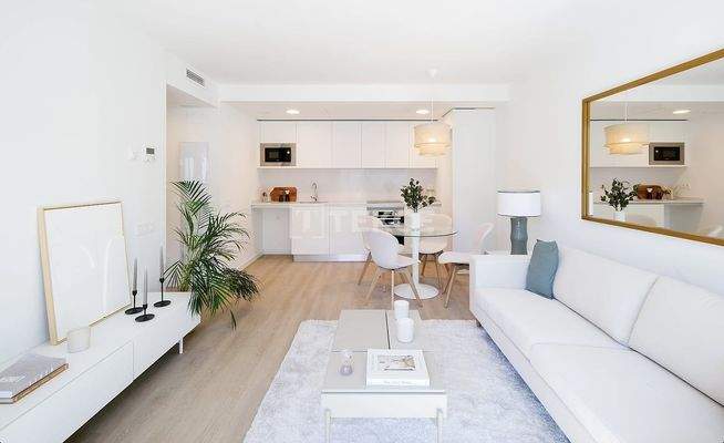 Apartments in a Complex Close to Transportation in Terrassa