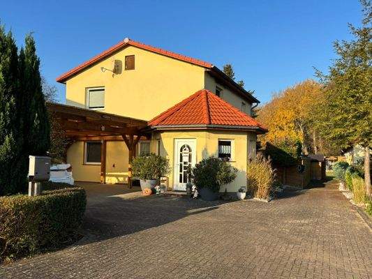 Außenansicht Wohnhaus