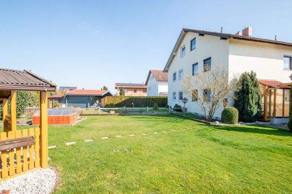 Weitläufiger Garten