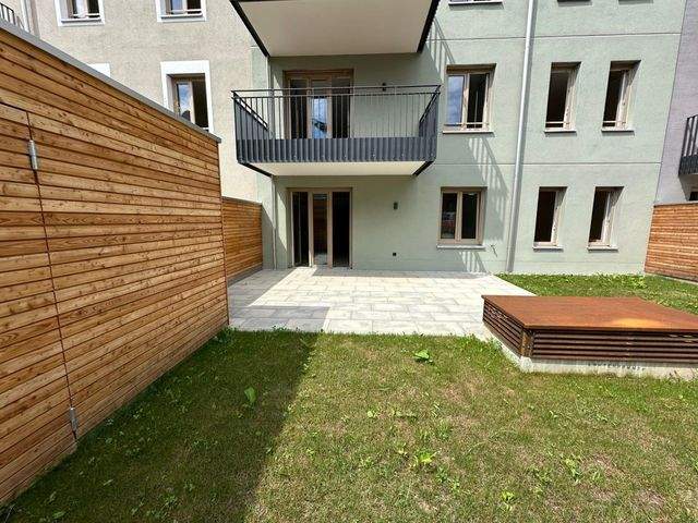 Helle 2-Zimmer-Wohnung mit Gartenanteil - Foto 2