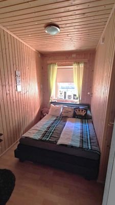 Schlafzimmer W 2