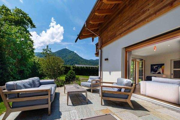 TERRASSE - SÜD - mit Bergblick