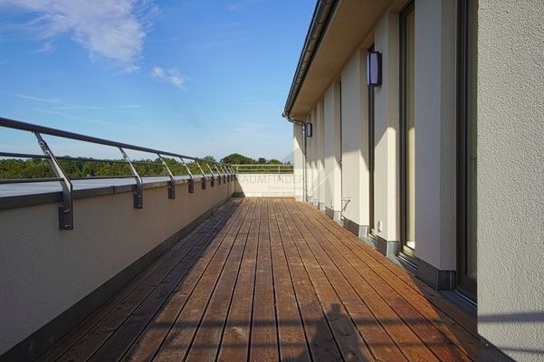 Dachterrasse Nodrseite