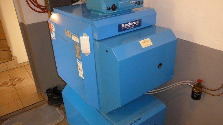 Heizanlage rechte Hälfte