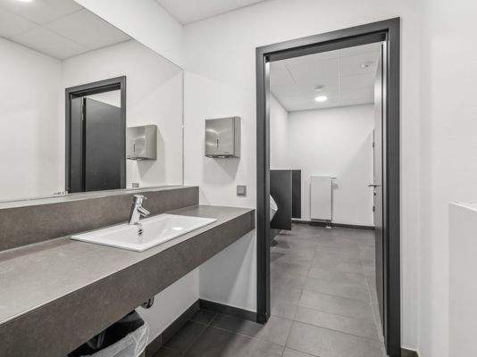 hochwertige Sanitärräume