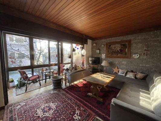 Wohnzimmer mit Wintergartenanbau EG