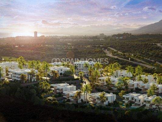 Marbella Townhouses in 5-Star Complex with Privileged Facilities