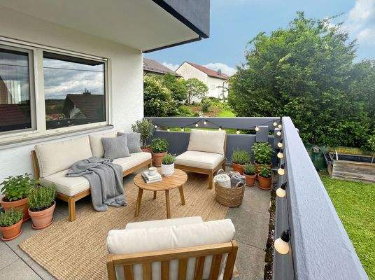 Großer Balkon für gemütliche Abende (Visualisierung)