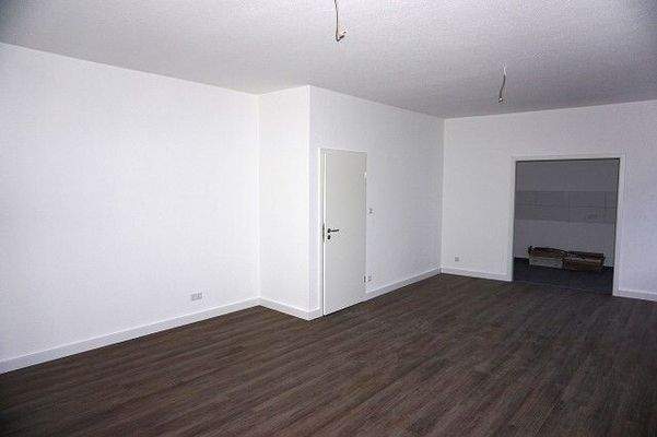 Wohnen mit angrenzender Küche