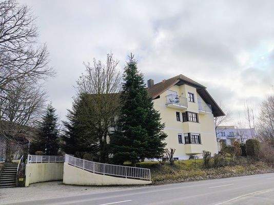  3-Zimmer-Wohnung mit Tiefgarage im Kurort Bad Griesbach