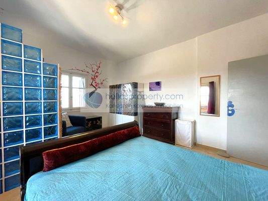 4a30fcb430584523b285607c2621bb9f-original