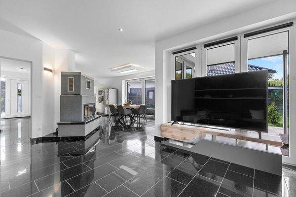 Wohn u. Essbereich EG