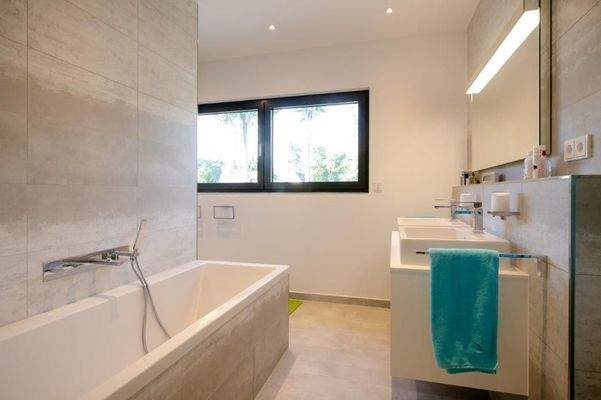 Foto-Offensive 4-24 2018.jpg