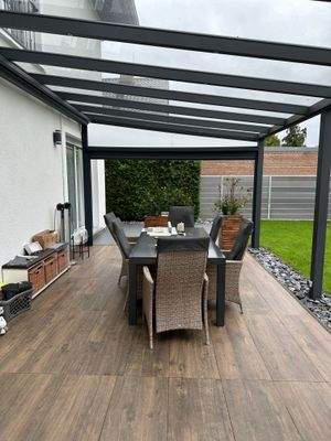 Überdachte Terrasse