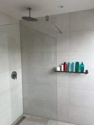 Ebenerdige Regendusche