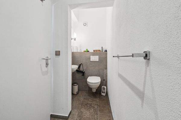 Gästebereich Badezimmer Ansicht 2