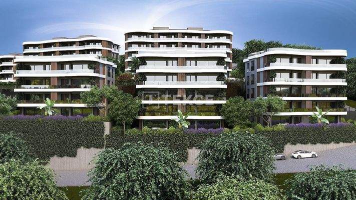 Sea View Apartments in a Complex with Pool in Kuşadası