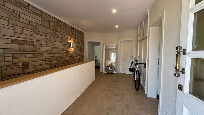 Flur / Eingangsbereich