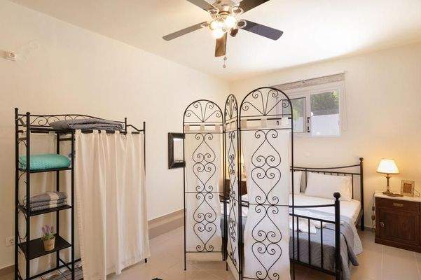 Kreta, Pigianos Kampos: Stilvolle Villa mit beheiztem Pool und Gästestudio in der Nähe von Rethymno zu verkaufen