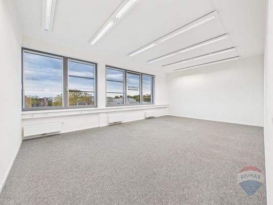 Büro 3 / Besprechungsraum