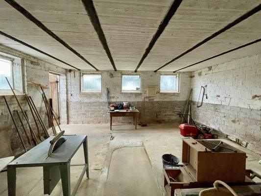 Keller (ehemaliger Stall)