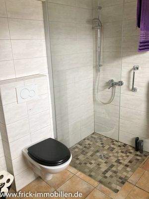 11-Duschbad-WC EG.JPG