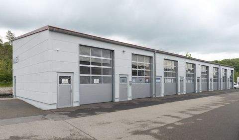 Ostelsheim Halle, Ostelsheim Hallenfläche