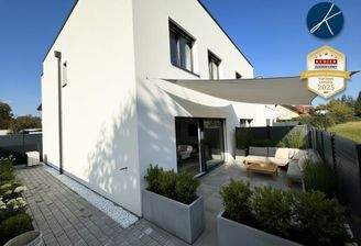 KI-generierter Gestaltungsvorschlag (Möblierung nicht enthalten)