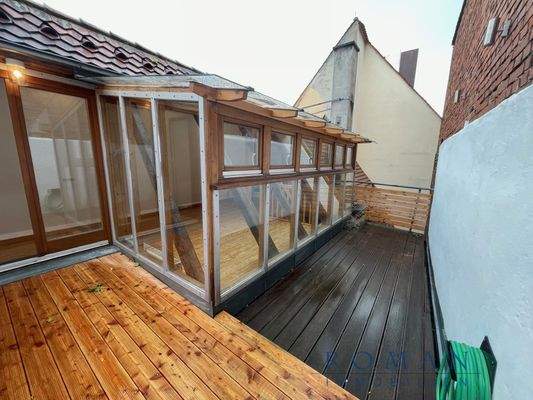 DG: Wintergarten mit Dachterrasse