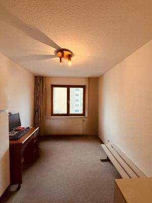 WhatsApp Image 2025-12-04 at 15.33.42 (2).jpeg